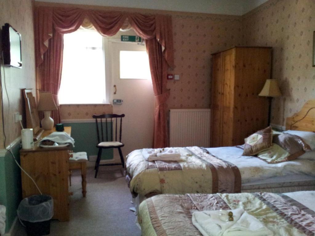 Roseglen Hotel 섕클린 객실 사진