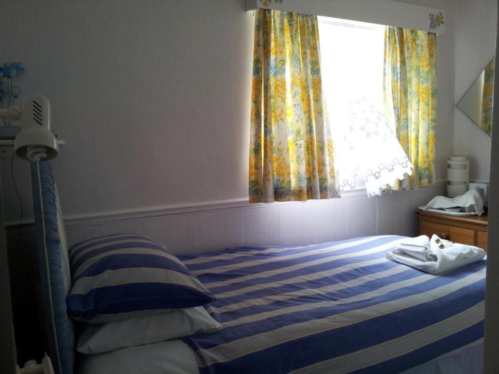 Roseglen Hotel 섕클린 객실 사진