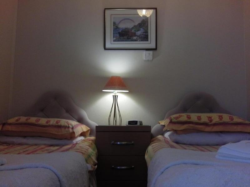 Roseglen Hotel 섕클린 외부 사진