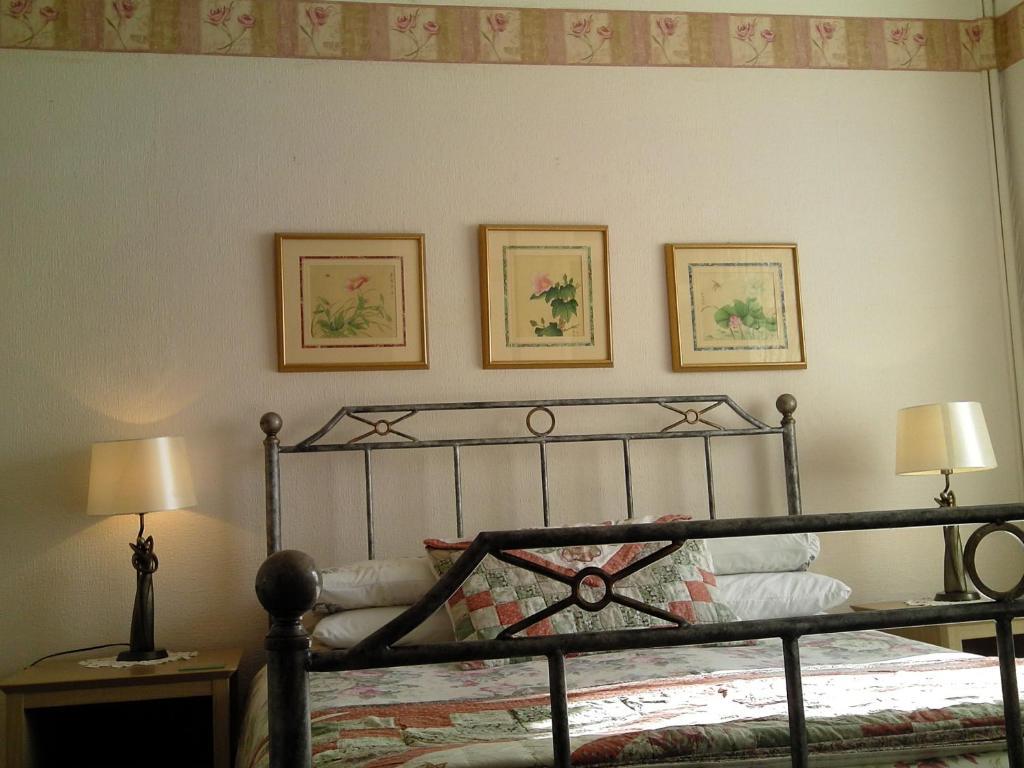 Roseglen Hotel 섕클린 외부 사진